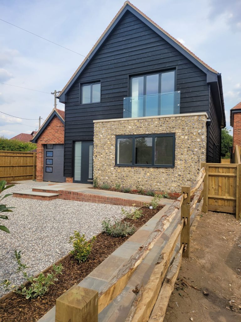 PHOTO-2025-08-28-11-17-24